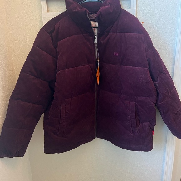 Levi’s Women’s Corduroy Jacket Maroon - Picture 2 of 10